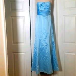 Davids Bridal blue strapless dress size 6